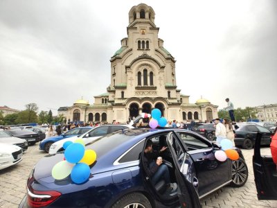 Абитуриентски балове 2026: "Пътна полиция" затяга контрола и мерките за тържествата в София