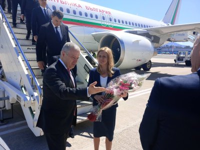 Българската парламентарна делегация, водена от председателя на НС Михаела Доцова, пристигна в Рим