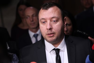 Петър Петров: С предложените промени в правилника на НС се нарушават принципите на парламентарната демокрация