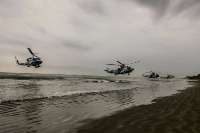 Нова размяна на удари между САЩ и Иран: Примирието в Близкия изток изглежда все по-крехко
