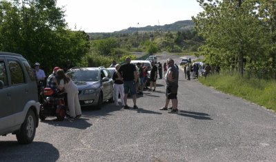 Жители на Кърджали протестираха заради липсата на достъп до имотите им