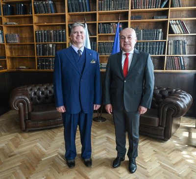 Вицепремиерът и министър на финансите Гълъб Донев проведе среща с