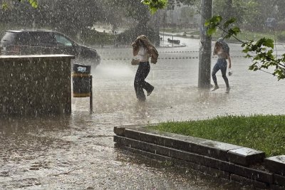 Слънчево до сряда, после ни очакват нови валежи