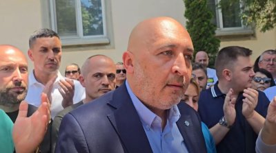 Разпит на кмета на Кърджали Ерол Мюмюн доведе до политически престрелки
