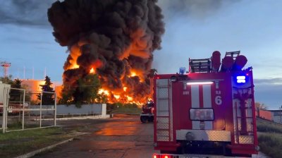 Руските власти в Крим ограничиха продажбите на бензин за 30 дни