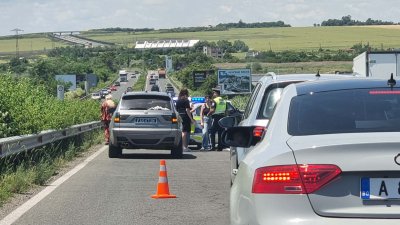 Верижна катастрофа блокира движението по главния път Слънчев бряг Бургас
