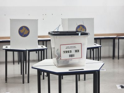 Парламентарни избори се провеждат и в Косово Това е третият