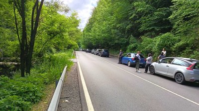 Катастрофа затруднява движението на пътя между Симитли и Разлог