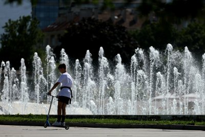 В сутрешните часове все още на места в източните райони