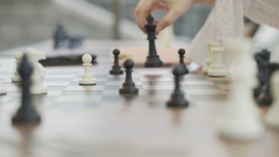 Международната шахматна федерация временно прекрати членството на Русия по жалба