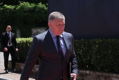 Правителството на Словакия ще свика вот на доверие в парламента