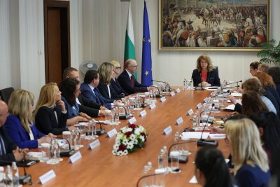 President Iotova Holds Hearings for New Central Election Commission Members