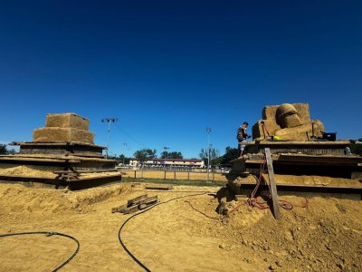 Favorite Characters from Films and Video Games Come to Life in Sand Sculptures Festival in Burgas