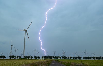 38 годишна жена бе ударена от мълния в Полша предаде