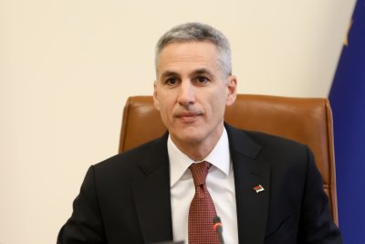 Инициативен комитет подготвя издигането на Андрей Гюров за президент