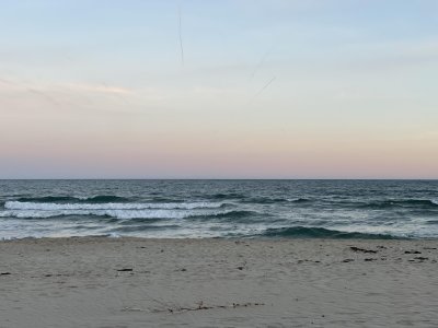 В навечерието на активния туристически сезон качеството на морската вода