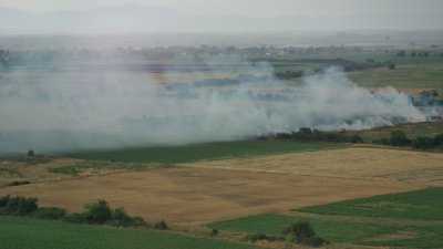 Голям пожар се разрази край пловдивското село Калековец
