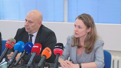 Скандал за много пари в Пловдивския университет П Хилендарски Заместник