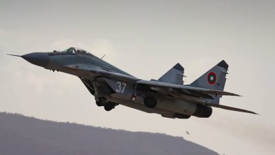 After Suspected Unlawful Interference on Board: Bulgarian Air Force Successfully Carries Out Airspace Security Mission