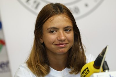 Ива Иванова отпадна във втория кръг на сингъл на турнир във Франция