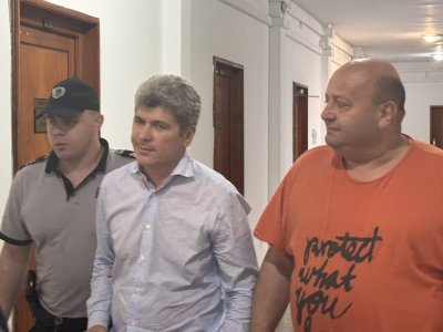Директорът на ВиК &ndash; Бургас остава в ареста