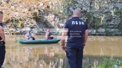 Цяла нощ издирваха второто изчезнало дете в река Струма