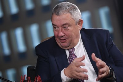 Евродепутатът Илия Лазаров беше избран за председател на Съюза на