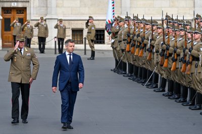 В Унгария правителството на министър председателя Петер Мадяр внесе в