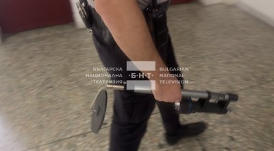 И днес сигнали за взривни устройства са подадени в различни институции в цялата страна