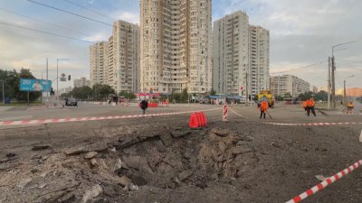 Пристанищна инфраструктура в Одеса е повредена след поредните руски удари