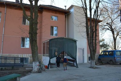 Обновиха Дома за стари хора в с. Караисен с близо 1,5 млн. евро