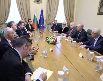 PM Rumen Radev Met with Representatives of Westinghouse