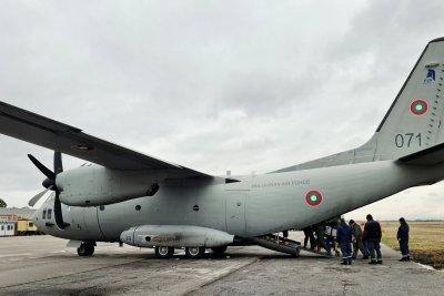 Военновъздушните сили изпълниха успешно задача за въздушен транспорт на дете