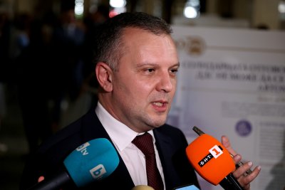 Николай Найденов: Министерството няма механизъм да освобождава конституционни съдии