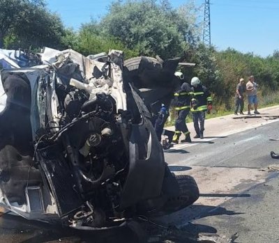 Child and Two Adults Killed in Serious Crash on Hemus Motorway