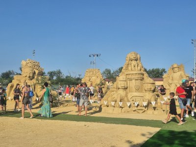Burgas opens 19th Sand Sculpture Festival (see pics)