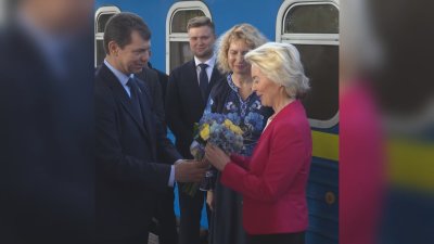 Най-малко трима души загинаха при поредните руски удари срещу Одеса