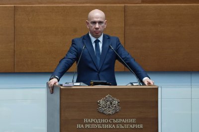 Остра реакция от "Възраждане" за посещението на министъра на външните работи в Киев