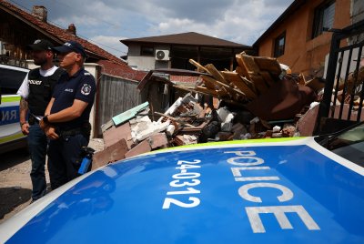 Като на кино: Разбиха ограда на къща в кв. "Факултета", задържаха голямо количество фентанил