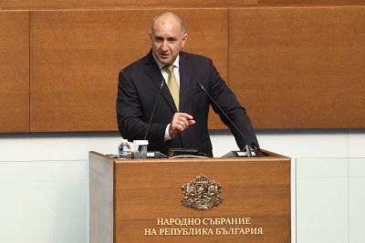 Пистолетът на Радев от Анкара ще бъде изложен в музея на МВР