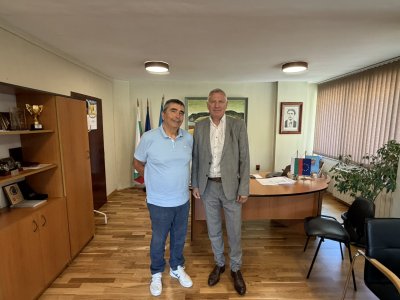 БФЛА и община Разлог обсъждат изграждането на атлетическа писта