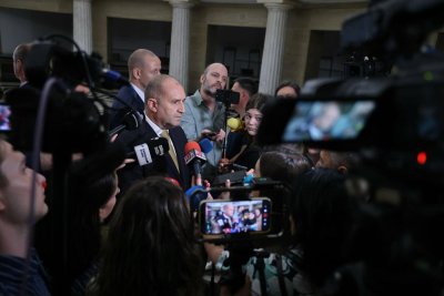 Премиерът: България защитава своя интерес, но не пречи на съюзниците си да защитават своя