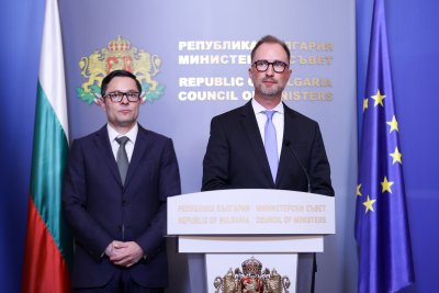 След близо година без реален напредък българското правителство и германският
