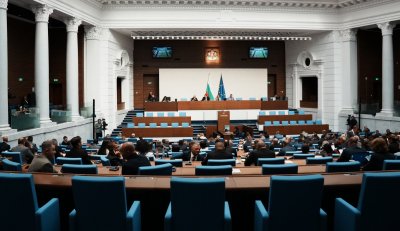 Държавният бюджет влиза за окончателно гласуване като извънредна точка днес