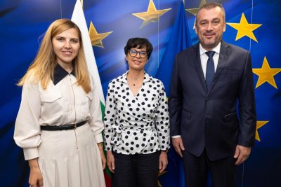 Подобряване на транспортната свързаност обсъдиха български министри с еврокомисаря Марта Кос