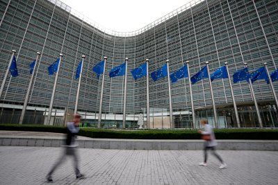 Европейската комисия глоби с рекордните 550 милиона евро китайския гигант "АлиЕкспрес"