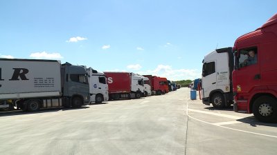 Румънски тираджия опита да прегази гранични полицаи в Русе