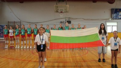 Победа и загуба за волейболните отбори при девойките на Балканиадите