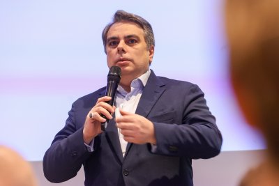 С нетърпение очакваме да видим препоръките на премиера за пребиваването