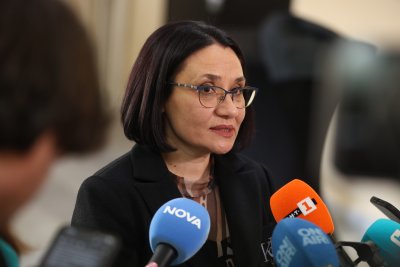 И.ф. главен прокурор Ваня Стефанова проведе среща с министрите Николай Найденов и Иван Демерджиев
